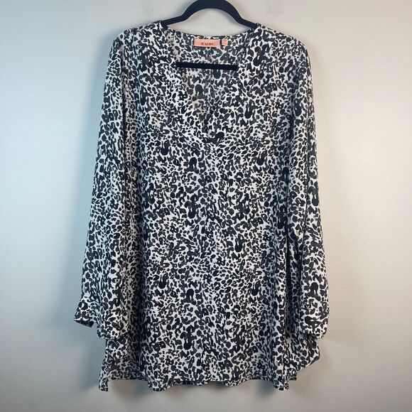 EVRI Top Women's 1X Black White Animal Print V-Neck Long Sleeve Blouse Mature - Picture 1 of 8